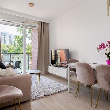 Walowa Chic Apartment Гданьск Экстерьер фото